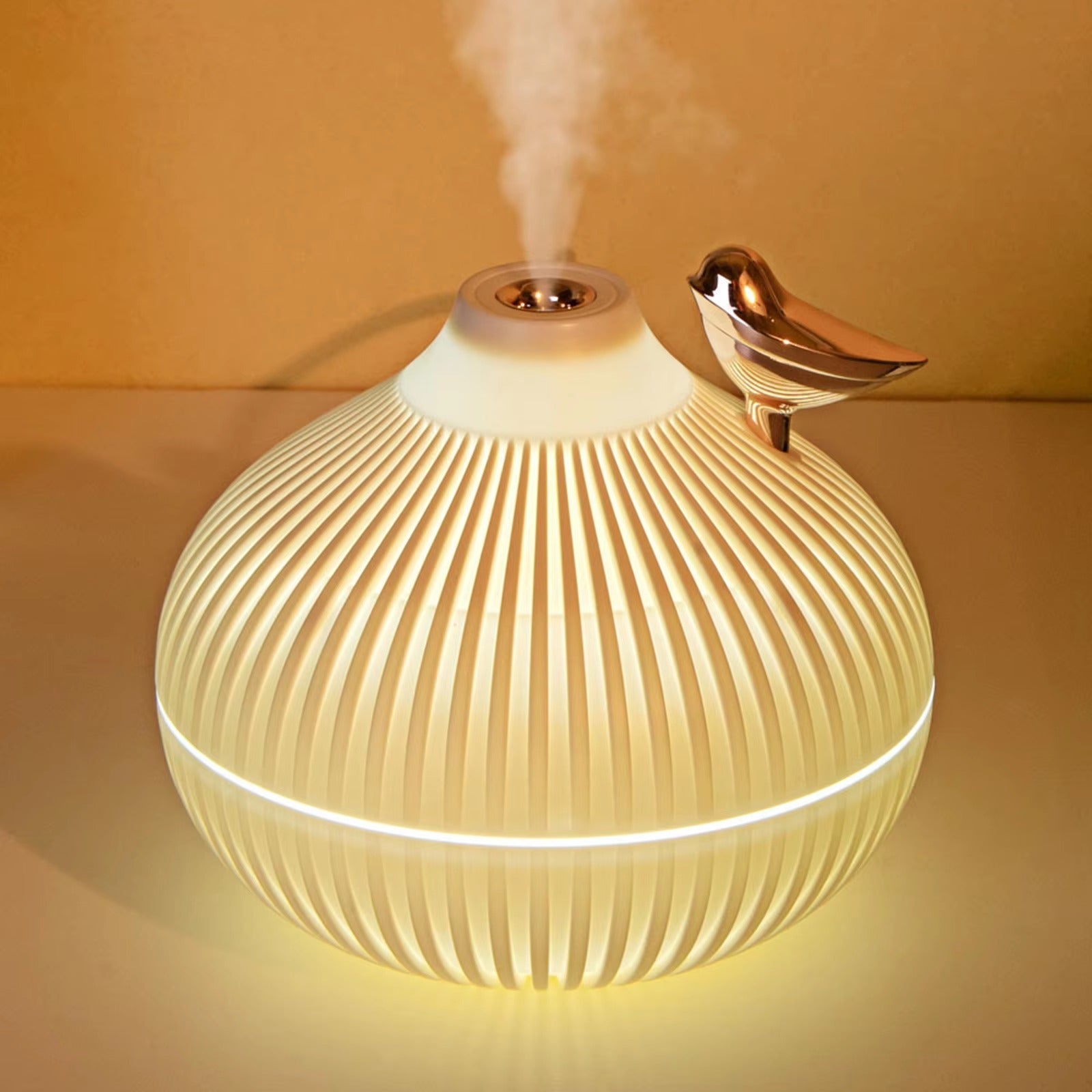 Cute Onion-Shaped Humidifier E339 with 2-Speed Spray, LED Light